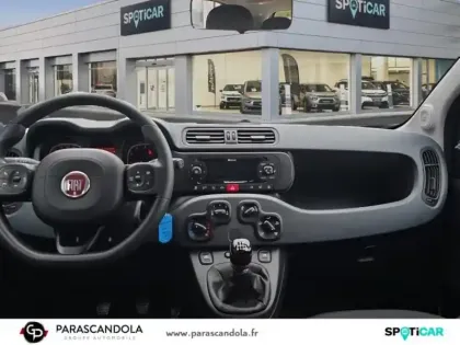 Photo 7 Fiat Panda  1.0 70ch BSG S&S City