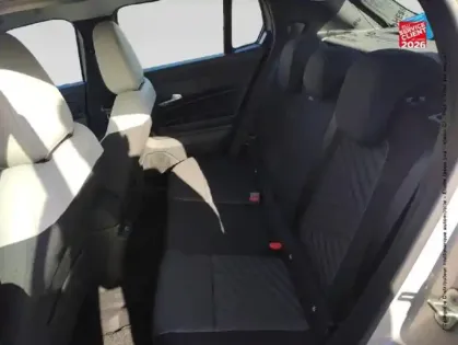 Photo 10 Fiat 600  1.2 Hybrid Turbo 110ch Icône eDCT6 Step 2