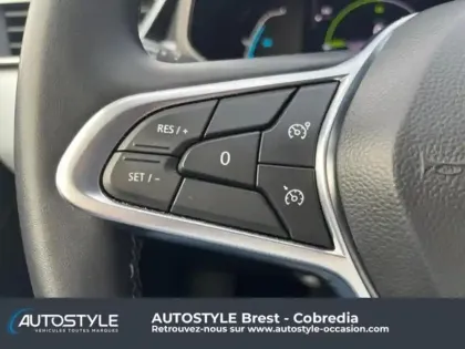 Photo 28 Renault Clio  1.6 E-Tech hybride 145ch Evolution