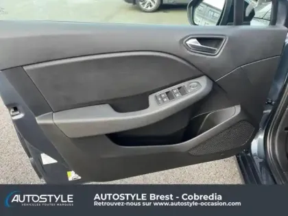 Photo 22 Renault Clio  1.6 E-Tech hybride 145ch Evolution