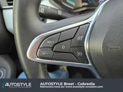 Photo 11 Renault Clio  1.6 E-Tech hybride 145ch Evolution