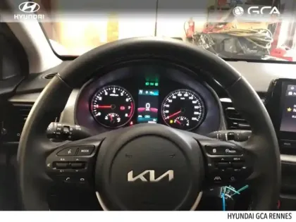 Photo 7 Kia Stonic  1.0 T-GDi 120ch MHEV Active iBVM6