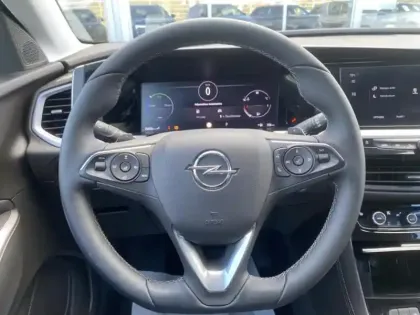 Photo 14 Opel Grandland  1.2 Turbo Hybrid 136ch GS e-DCT6