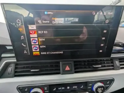 Photo 14 Audi A5  Cabriolet 40 TFSI 204ch S line S tronic 7