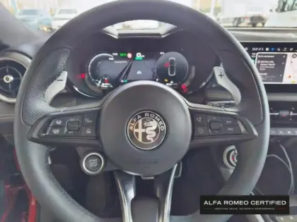 Photo 10 Alfa Romeo Tonale  1.5 Ibrida 175ch Veloce TCT