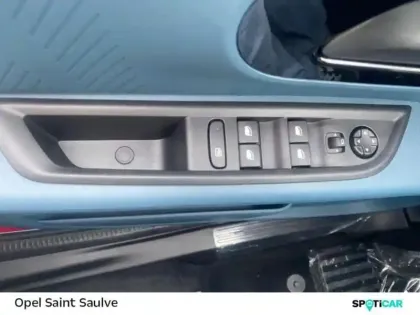 Photo 14 Fiat Panda Grande  1.2 Hybrid 100ch Icône eDCT6