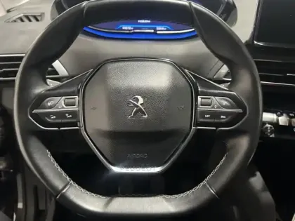 Photo 14 Peugeot 3008  1.2 PureTech 130ch S&S Allure