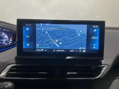 Photo 11 Peugeot 3008  1.2 PureTech 130ch S&S Allure