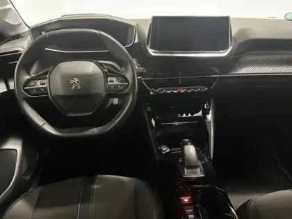 Photo 7 Peugeot 208  e- 136ch Allure Pack