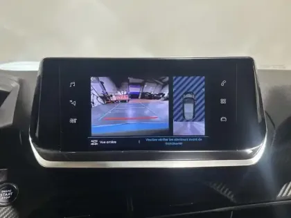 Photo 11 Peugeot 208  e- 136ch Allure Pack