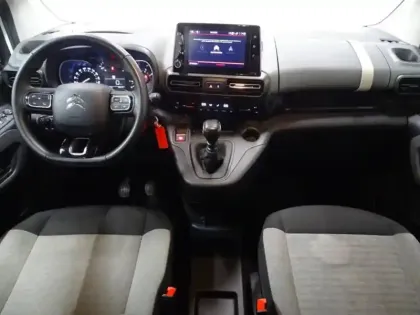 Photo 5 Citroën Berlingo  XL BlueHDi 130ch S&S Feel Pack 7 places