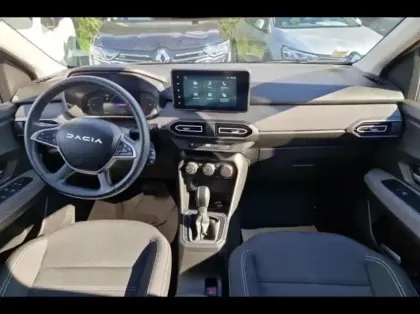 Photo 8 Dacia Jogger  1.6 hybrid 140ch Expression 7 places