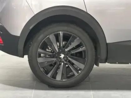 Photo 10 Peugeot 3008  1.2 PureTech 130ch S&S GT EAT8