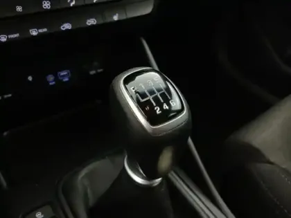 Photo 11 Hyundai Tucson  1.6 CRDI 115ch hybrid 48V Intuitive Euro6d-Evap