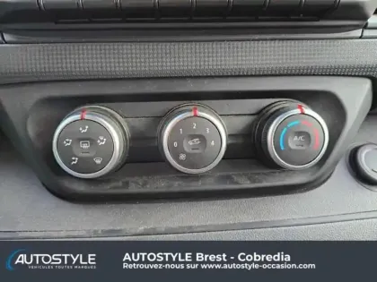 Photo 5 Renault Trafic  Combi L2 2.0 Blue dCi 150ch S&S Zen 9 places