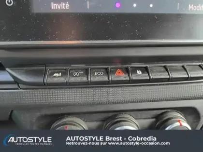 Photo 8 Renault Trafic  Combi L2 2.0 Blue dCi 150ch S&S Zen 9 places