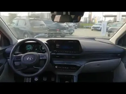 Photo 8 Hyundai Bayon  1.0 T-GDi 100ch Hybrid 48V Creative