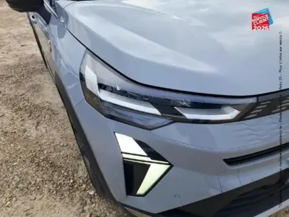 Photo 12 Renault Symbioz  1.6 E-Tech full hybrid 145ch Iconic