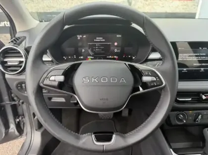 Photo 10 Skoda Fabia  1.0 TSI Evo2 116ch Selection DSG7