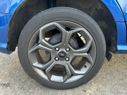 Photo 8 Ford Ecosport  1.0 EcoBoost 125ch ST-Line Euro6.2