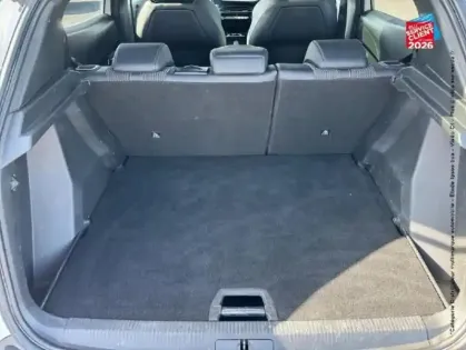 Photo 13 Peugeot 2008  e- 136ch GT