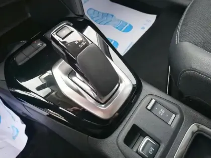 Photo 11 Opel Corsa  -e 136ch Elegance