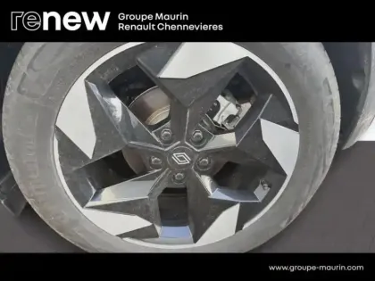 Photo 6 Renault Captur  1.6 E-Tech full hybrid 145ch Techno