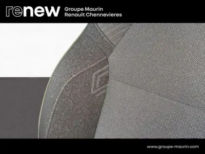 Photo 14 Renault Captur  1.6 E-Tech full hybrid 145ch Techno