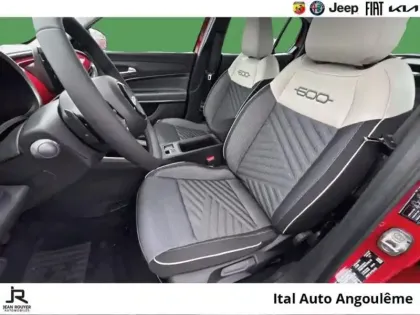 Photo 8 Fiat 600  1.2 Hybrid Turbo 145ch Icône eDCT6