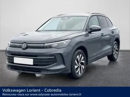 Photo 15 Volkswagen Tiguan  2.0 TDI 150ch VW Edition DSG7