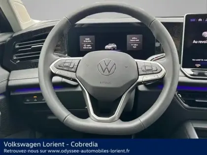 Photo 6 Volkswagen Tiguan  2.0 TDI 150ch VW Edition DSG7