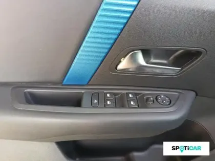 Photo 14 Citroën C4  Moteur électrique 136ch (100 kW) Feel Automatique