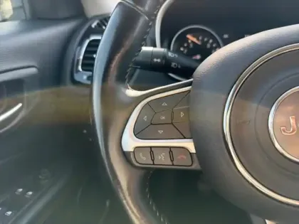 Photo 13 Jeep Compass  1.3 GSE T4 130ch Limited 4x2