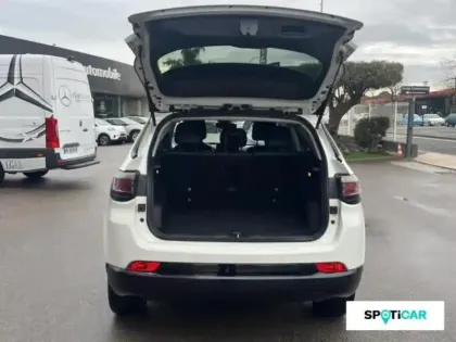 Photo 6 Jeep Compass  1.5 Turbo T4 130ch MHEV Summit 4x2 BVR7