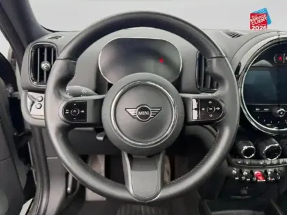 Photo 9 Mini Countryman  Cooper  136ch Northwood BVA7 Tpano Sieges chauf/cuir Camera