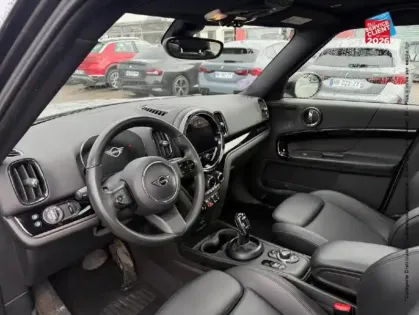 Photo 29 Mini Countryman  Cooper  136ch Northwood BVA7 Tpano Sieges chauf/cuir Camera