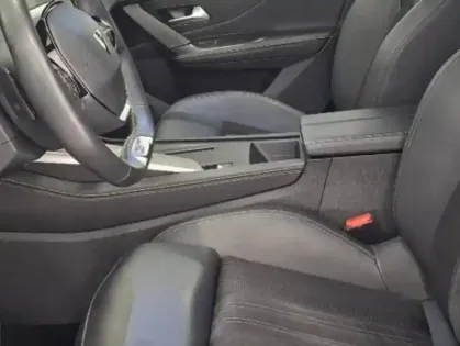 Photo 8 Peugeot 308  1.2 PureTech 130ch S&S GT Pack EAT8