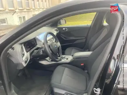 Photo 14 BMW Serie 1 Série 1 116dA 116ch Business Design DKG7