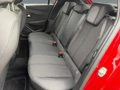 Photo 12 Peugeot 208  1.2 PureTech 100ch S&S GT Line EAT8