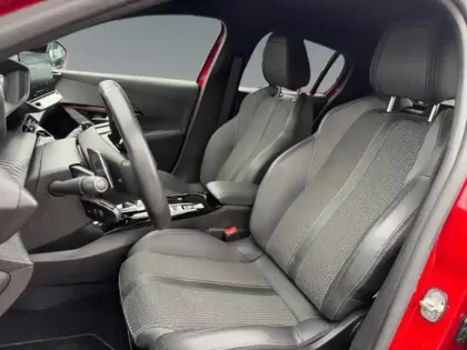 Photo 8 Peugeot 208  1.2 PureTech 100ch S&S GT Line EAT8