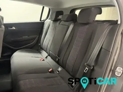 Photo 8 Peugeot 308  1.2 PureTech 130ch E6.3 S&S Allure