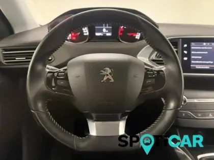 Photo 12 Peugeot 308  1.2 PureTech 130ch E6.3 S&S Allure