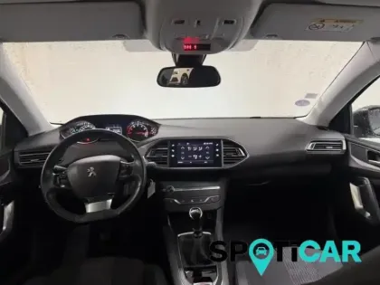 Photo 6 Peugeot 308  1.2 PureTech 130ch E6.3 S&S Allure