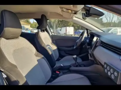 Photo 9 Renault Clio  1.5 Blue dCi 100ch Evolution - 24