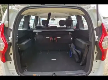 Photo 11 Dacia Lodgy  1.5 Blue dCi 115ch Stepway 7 places E6D-Full