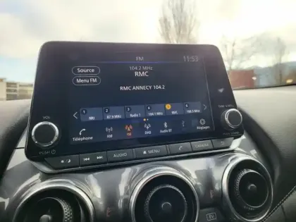 Photo 8 Nissan Juke  1.6 Hybrid 143ch N-Connecta