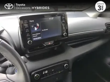Photo 14 Toyota Yaris  116h Design 5p MY22