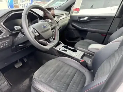 Photo 9 Ford Kuga  2.5 Duratec 225 ch PHEV ST-Line X BVA