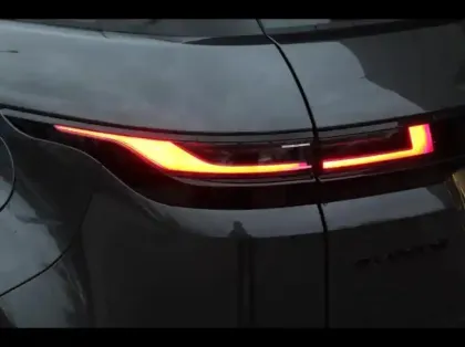 Photo 6 Rover Range Rover  Evoque 1.5 P270e PHEV 269ch Dynamic SE