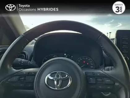 Photo 12 Toyota Yaris  116h Dynamic 5p MY22